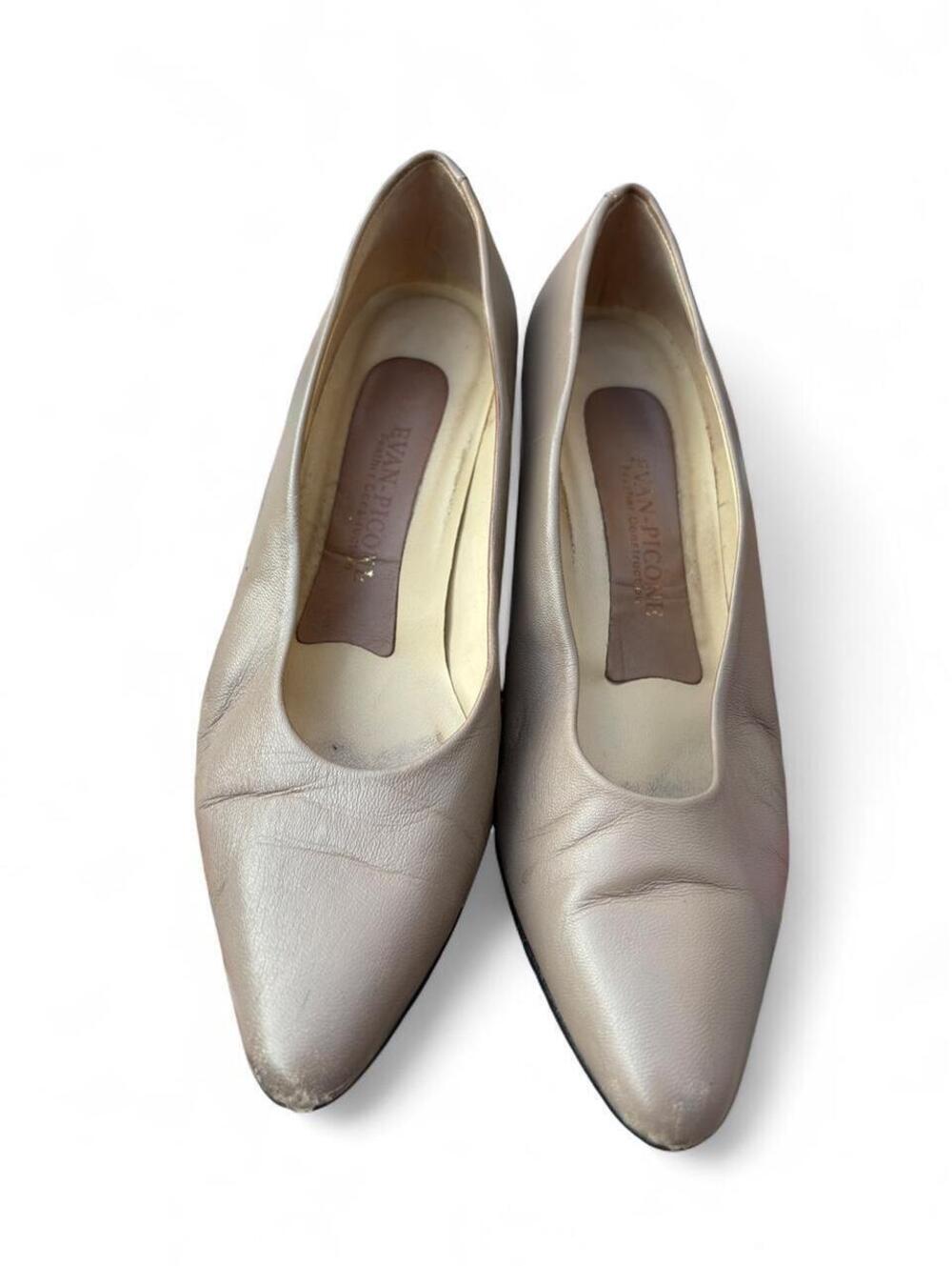 vintage taupe leather heels